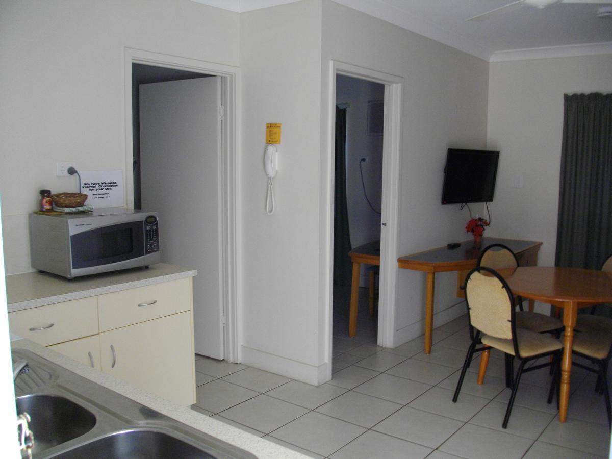 Kurrimine Beach Motel ภายนอก รูปภาพ